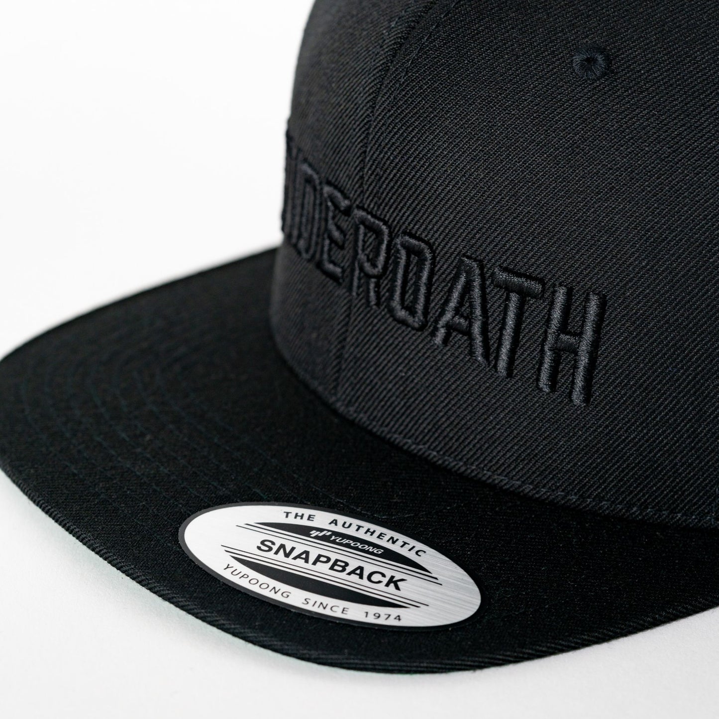 Black Flat Brim - Snapback